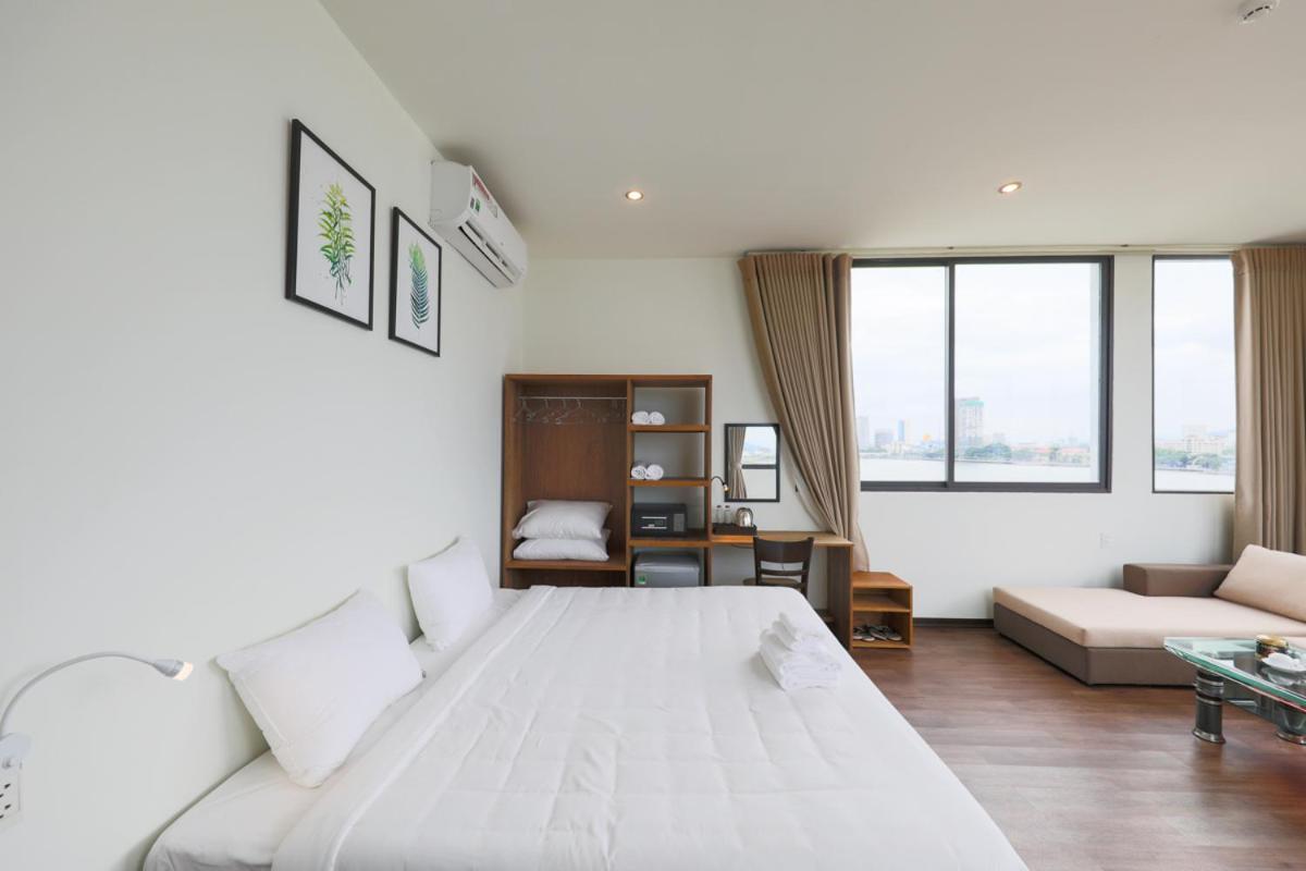 Vitalis Riverside Hotel Da Nang Bagian luar foto